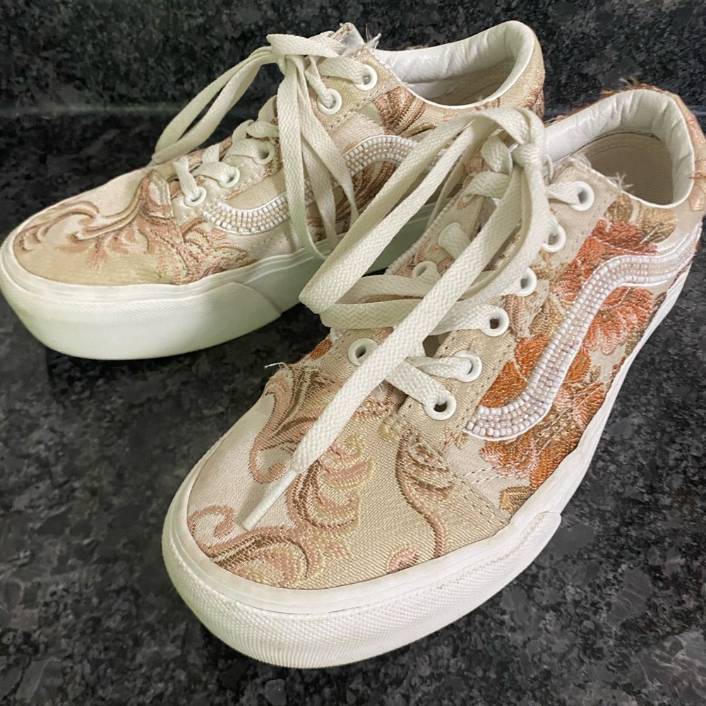 Vans Floral Tapestry with Beading Platforms 7.5